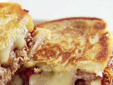 Round 2 Recipe - Crispy Steak Sandwiches