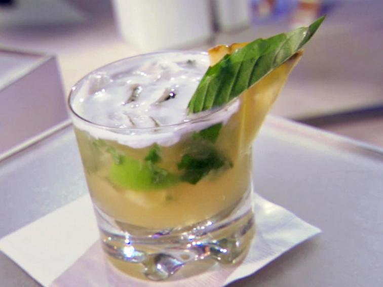 Bobbys Signature Mojito Recipe Bobby Flay Food Network