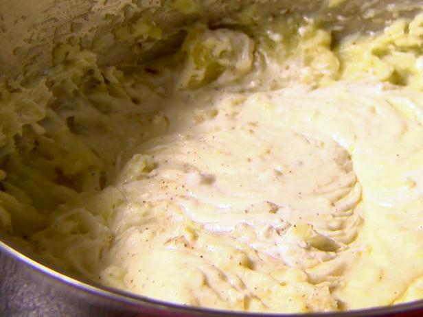 Classic Mashed Potatoes image