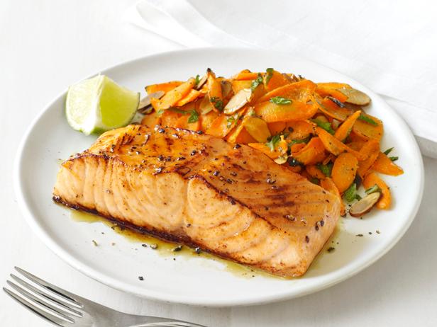 Glazed Salmon with Spiced Carrots