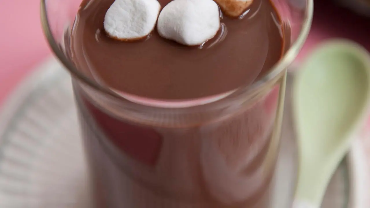 Kid-Friendly Hot Cocoa Bar