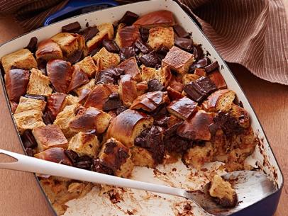 Alton-Brown_Chocolate-Bread-Pudding