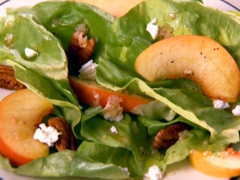 Peach and Pecan Salad