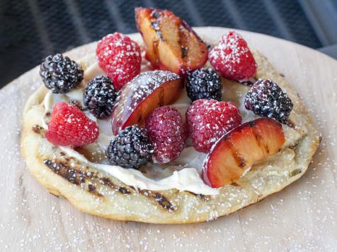 Bobby Flay's Dessert Pizza