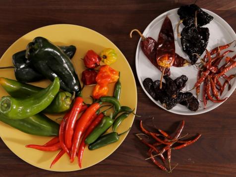 How to Handle Chiles: A Step-by-Step Guide