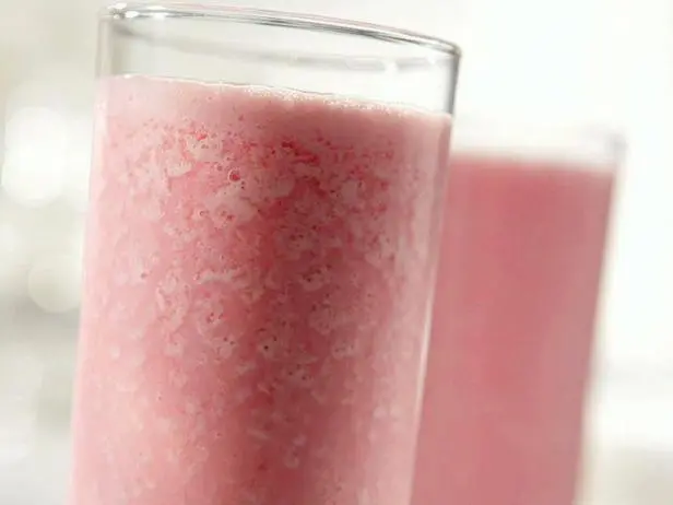 Pomegranate Smoothie Recipe | Sandra Lee | Food Network