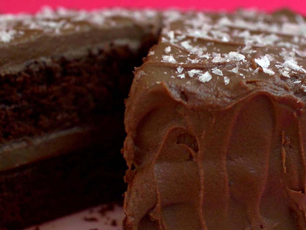 Chocolate fudge cake recipe | BBC Good Food