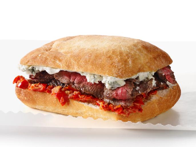 Steak Sandwiches With Blue Cheese and Peppadew Mayo Recipe Food