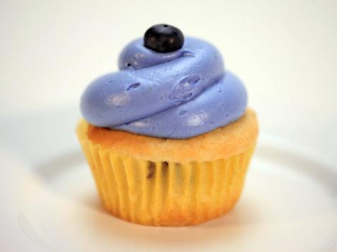 Lemon Blueberry Cupcakes with Lemon Cream Cheese Frosting