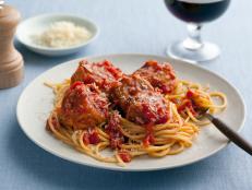 Cook up Food Network's Spaghetti and No-Meat Balls for an easy, family-friendly Meatless Monday dinner tonight.