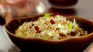Israeli Couscous With Apples