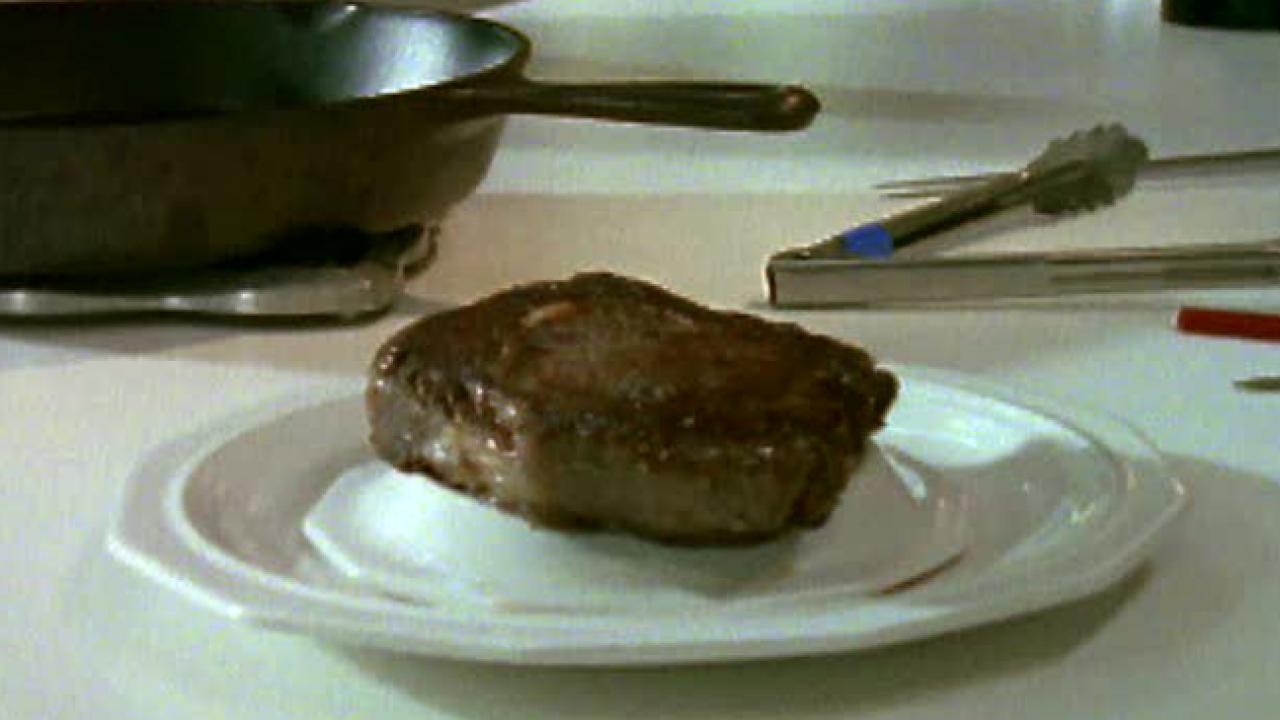Alton Brown Makes Pan-Seared Rib-Eye Steak
