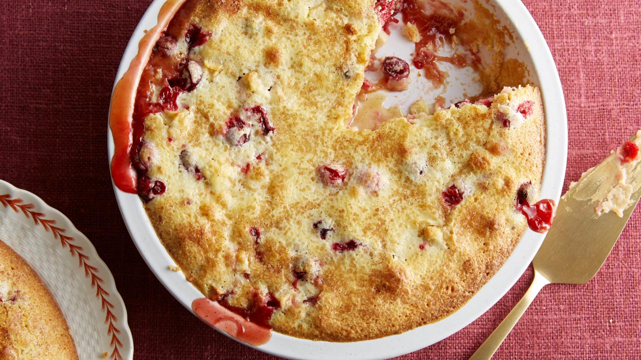 Easy Cranberry Apple Cake