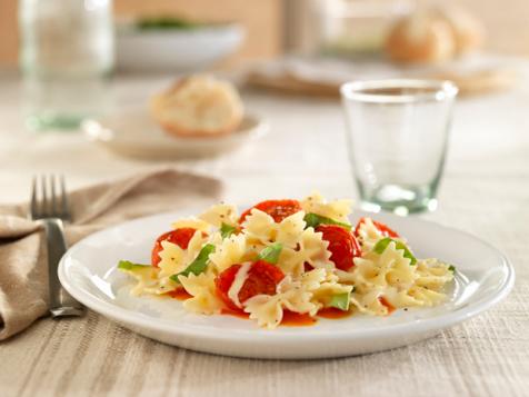 Mini Farfalle with Cherry Tomatoes, Basil and Mozzarella