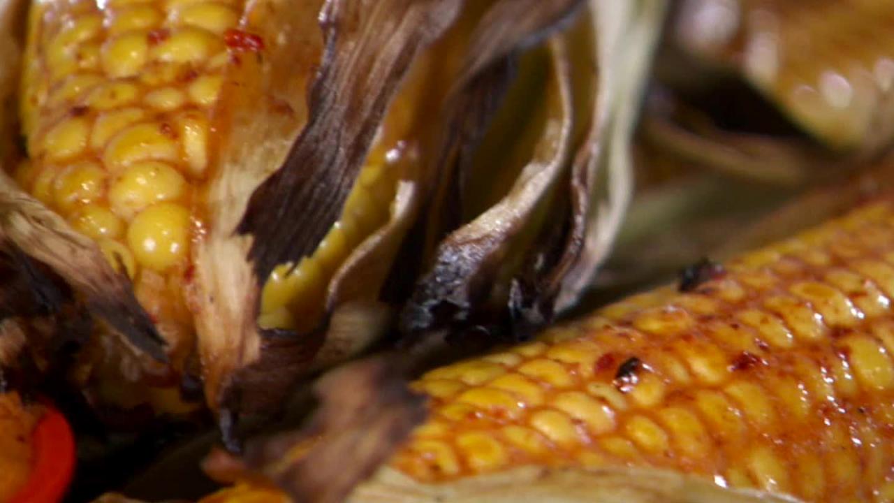 Maple-Chipotle Grilled Corn