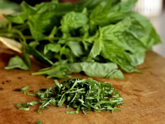 How to Chiffonade Herbs
