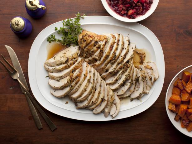 Herb-Roasted Turkey Breast_image