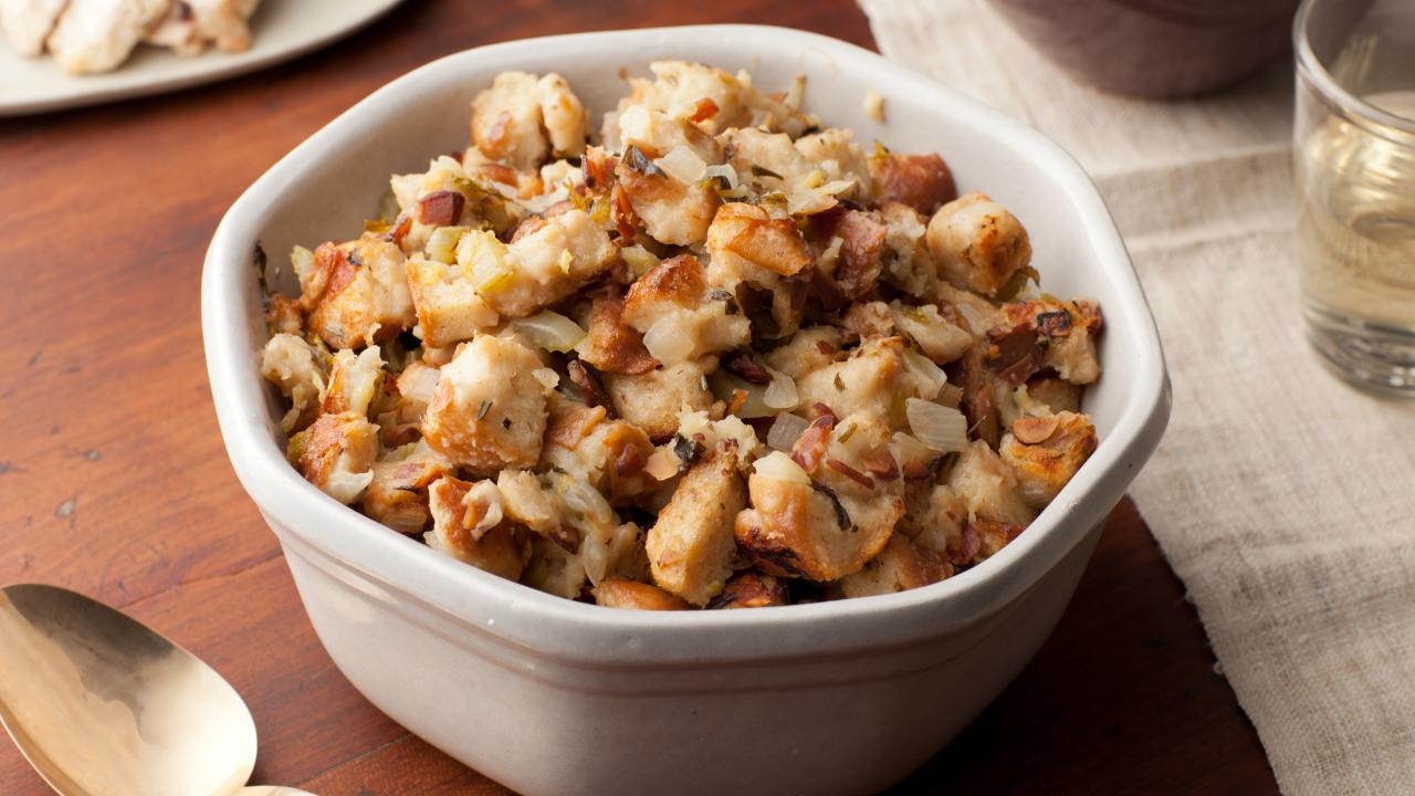 Rustic Herb and Apple Stuffing