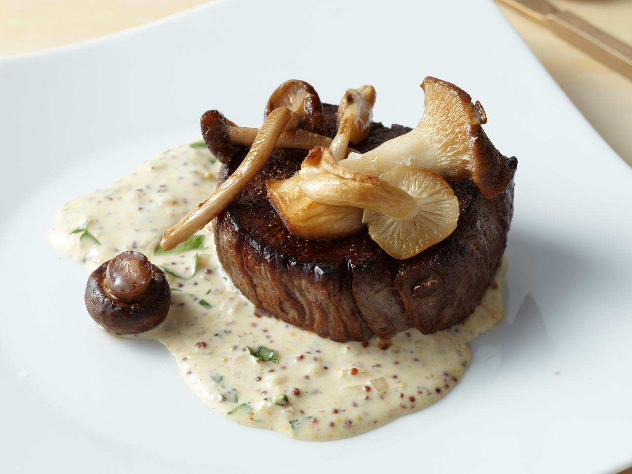 Beef Tenderloin with Sherry Shallot Cream Sauce