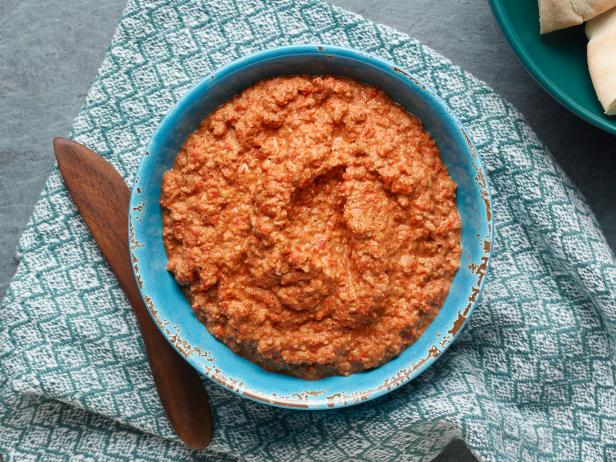 Roasted Red Pepper and Walnut Dip (Muhummara)