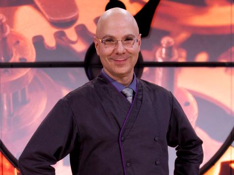 Ron Ben-Israel's Tips for Decorating Cakes Like a Pro