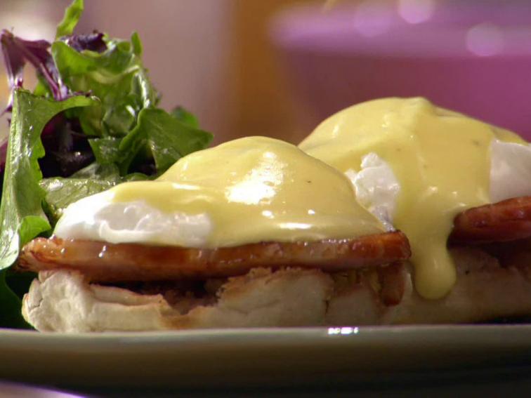 Eggs Benedict Recipe Anne Burrell Food Network
