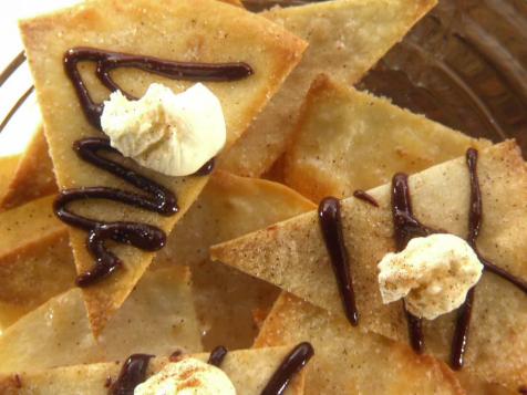Chocolate-Cinnamon "Nachos"