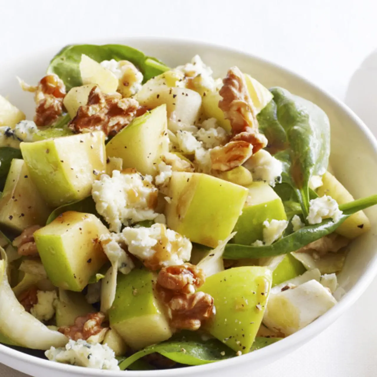 apple walnut blue cheese salad dressing Blue Cheese Apple Walnut Salad