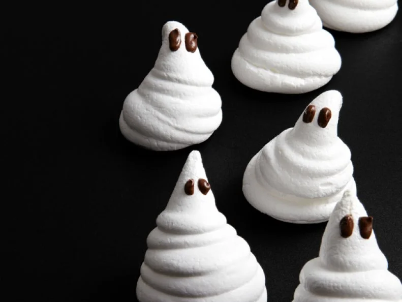 Food Stylist: Brett Kurzweil 
Prop Stylist: Michelle Wong
