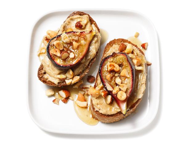 nutty fig toasts