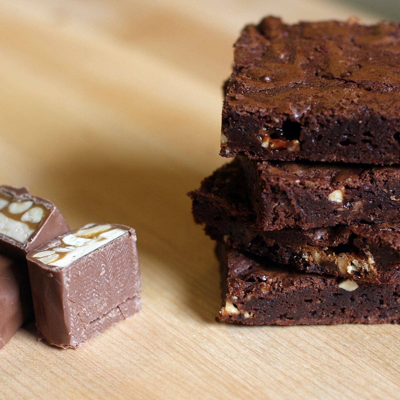 The £12 Chocolate Brownie Maker VS Homemade Chocolate Brownies 