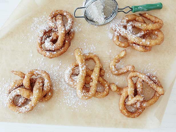 The Ultimate Funnel Cake
