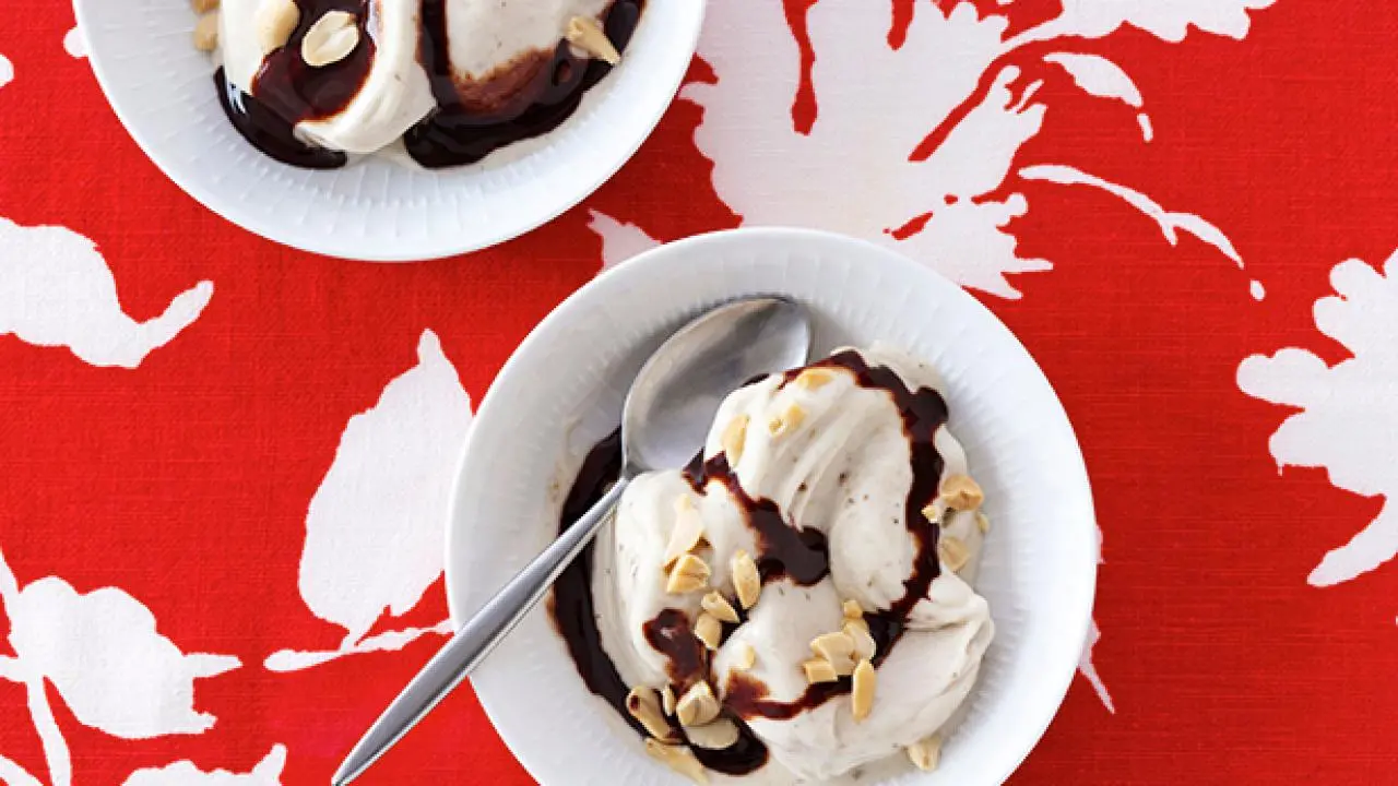 Rachael's Monkey Sundae