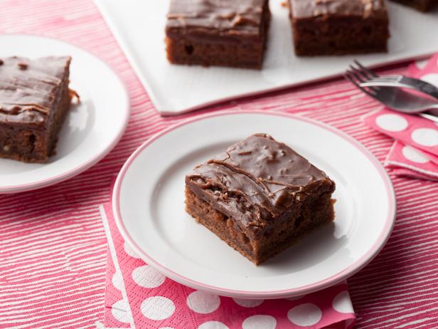 Ree Drummond's Chocolate Sheet Cake for Food Network