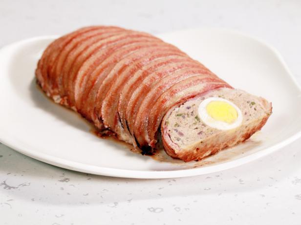 Cobb Style Meat Loaf Spinach Salad With Dijon Dressing Recipe Rachael Ray Food Network