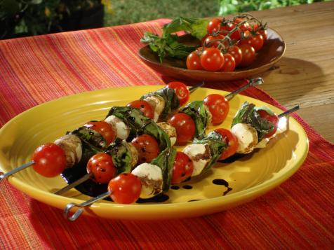 Insalata Caprese Kabobs with Balsamic Vinegar Reduction and Eros Pista Paste