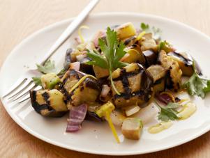 GT0316_Grilled-Eggplant-Salad_s4x3