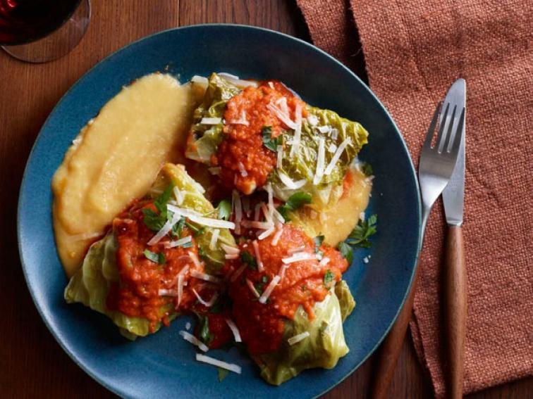 Stuffed Cabbage Rolls With Tomato Sauce Recipe Food Network Kitchen