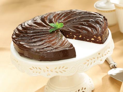 Fudgy Peanut Butter Brownie Cake