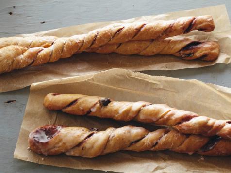 Healthy Cinnamon Breadsticks