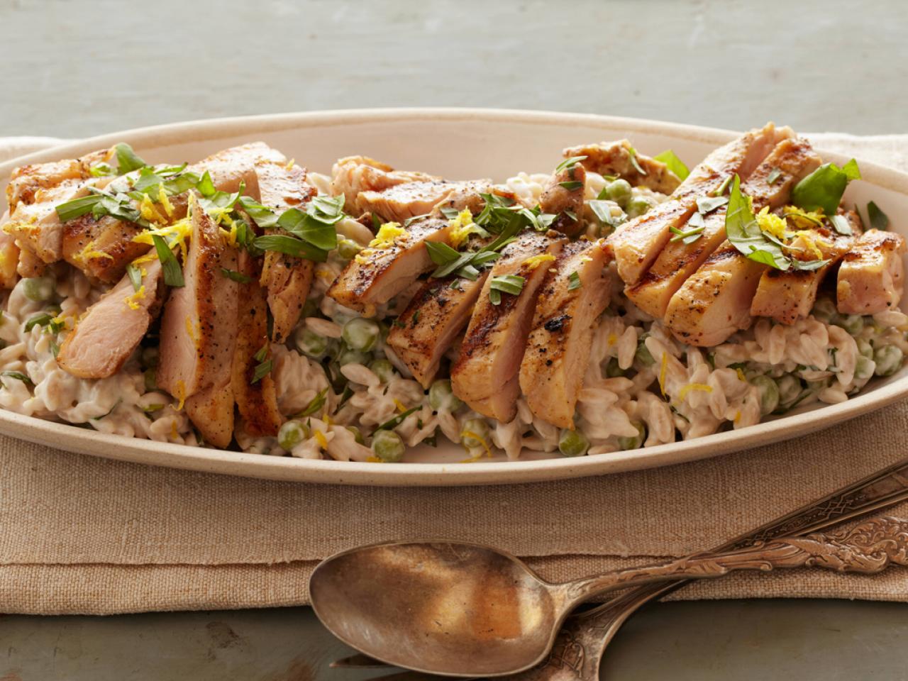 Creamy Lemon-Pepper Orzo with Grilled Chicken Recipe