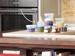 Fnm_110112 Scott Contant Star Kitchen Containers_s4x3