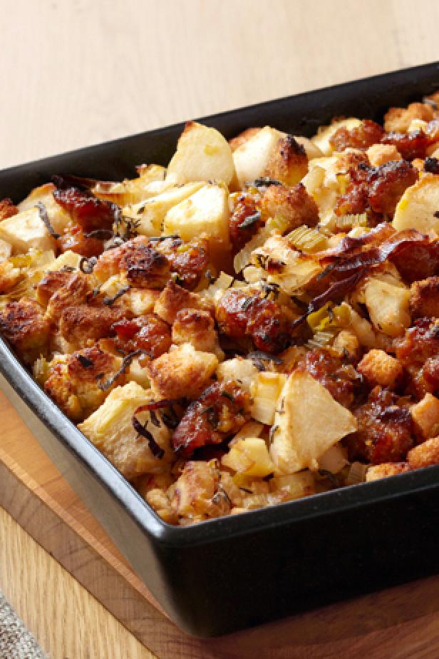Sausage-Apple Stuffing