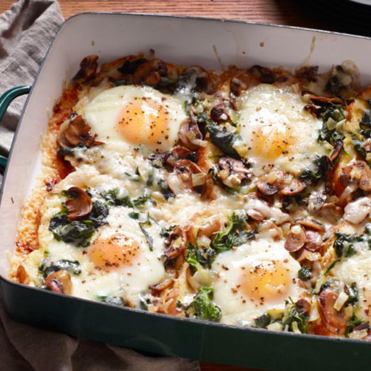 Spinach Mushroom Breakfast Skillet with Eggs