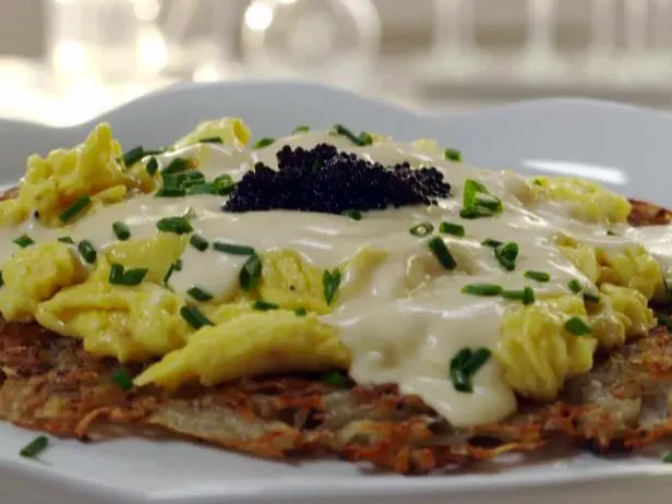 Crispy Potatoes with Cheesy Eggs Recipe | Sandra Lee | Food Network