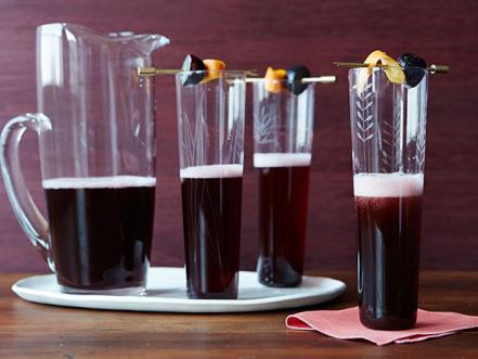 50 Thanksgiving Cocktail Recipes And Ideas Thanksgiving Recipes Menus Entertaining More Food Network Food Network