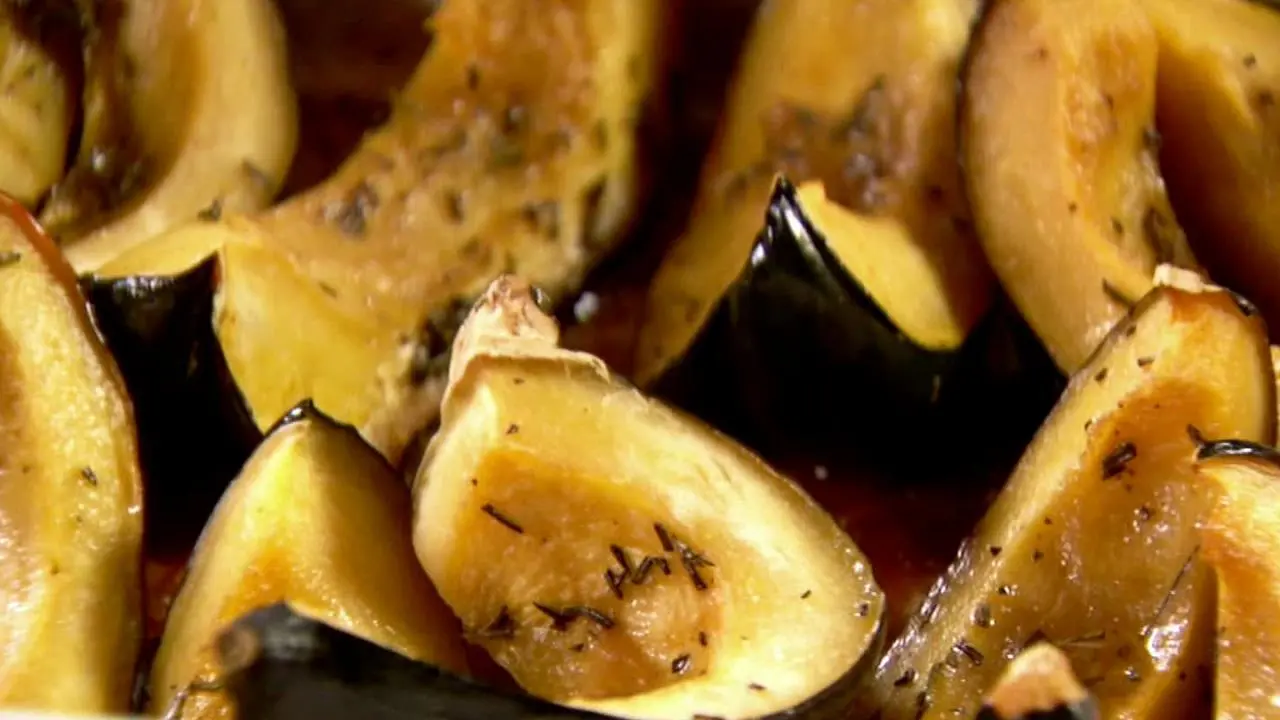 Roasted Acorn Squash Wedges