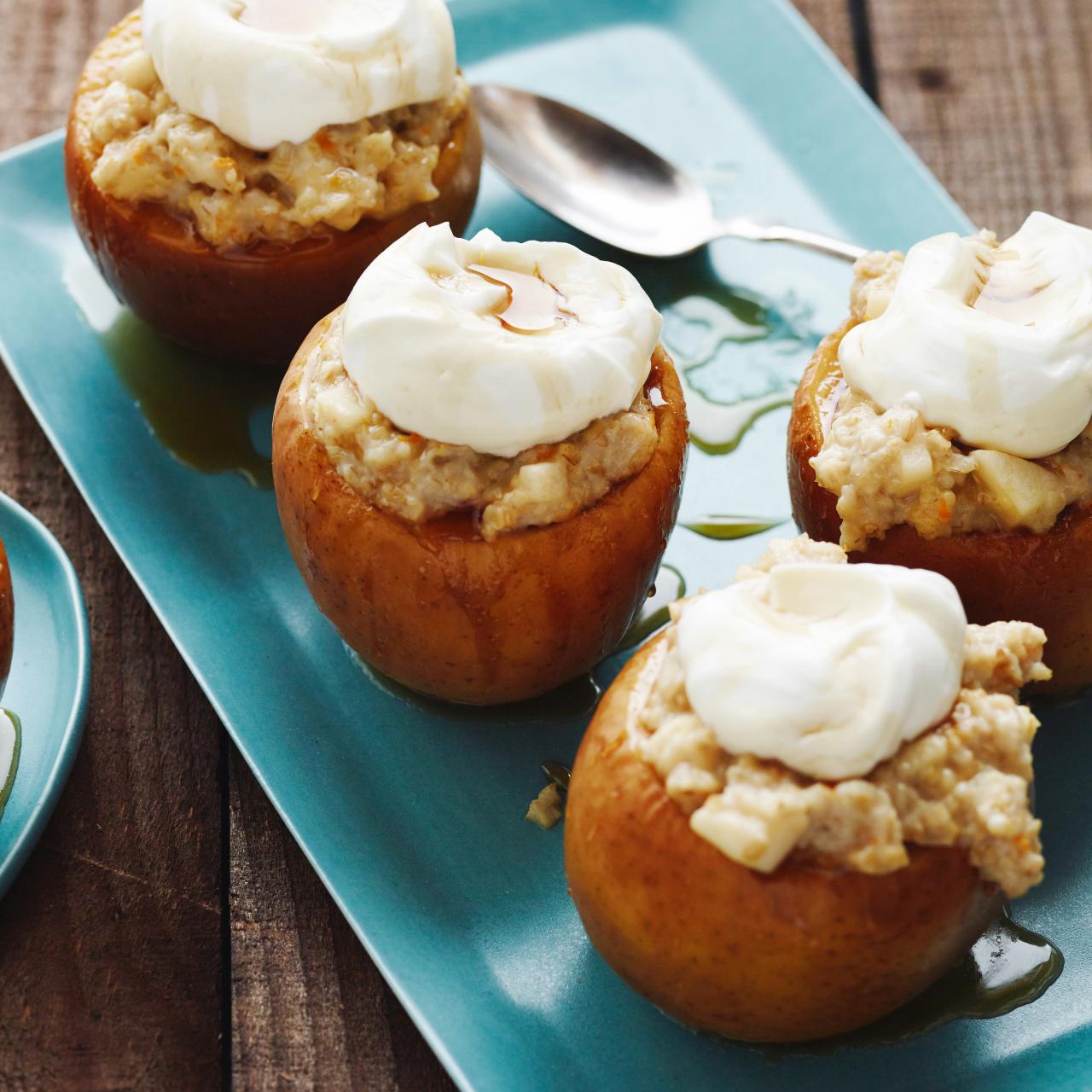 https://food.fnr.sndimg.com/content/dam/images/food/fullset/2012/12/19/0/CCBAB306_Baked-Apples-with-Oatmeal-and-Yogurt-recipe_s4x3.jpg.rend.hgtvcom.1280.1280.suffix/1439155684583.jpeg