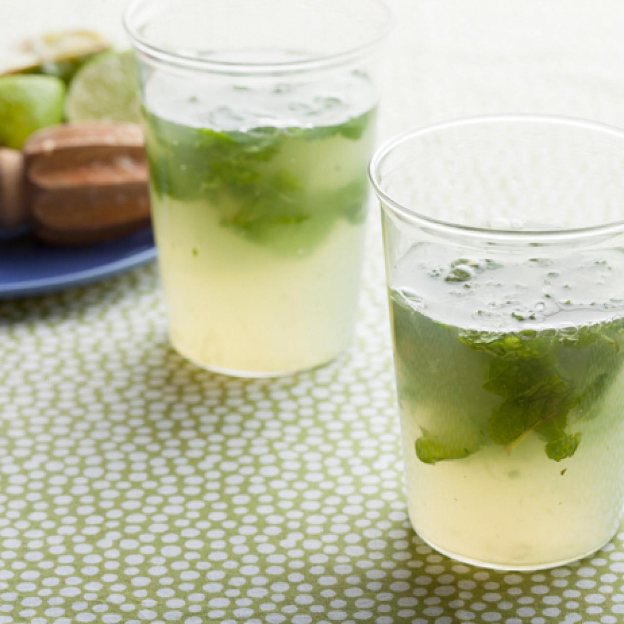 5 Minute Coconut Mojito