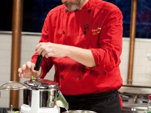 Dons_round Four Chef Evans 02_s3x4